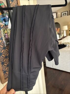 Fabletics Charcoal Gray Performance Leggings